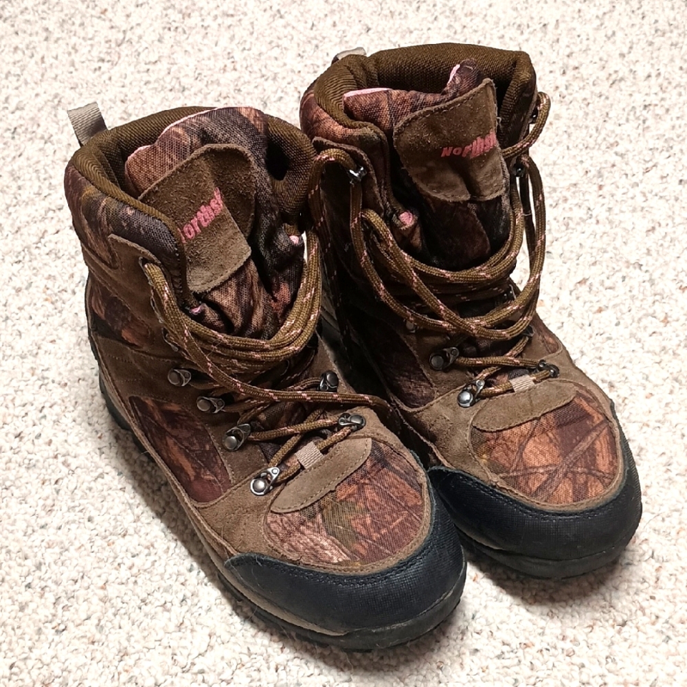 Camouflage Hiking Boots